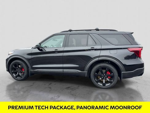 Used 2022 Ford Explorer ST w/ Equipment Group 401A image 2