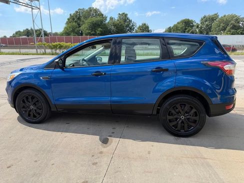 Used 2017 Ford Escape S FWD image 8