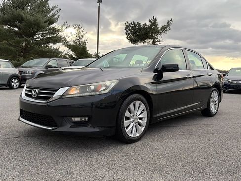 Used 2014 Honda Accord EX image 1