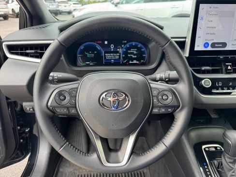 Certified 2026 Toyota Corolla SE w/ SE Premium Package AWD/4WD image 21