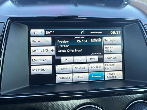 Used 2017 Jaguar F-TYPE S image 28