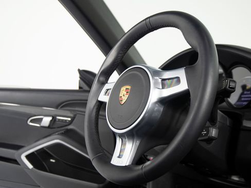 Certified 2015 Porsche 911 Turbo S AWD/4WD image 34