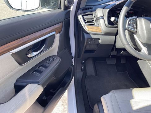 Used 2022 Honda CR-V EX image 2