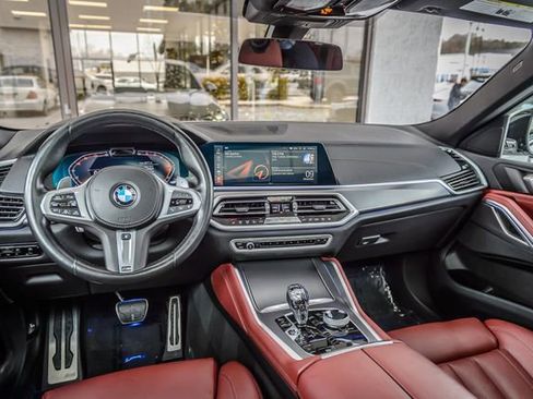 Used 2022 BMW X6 xDrive40i w/ M Sport Package image 22