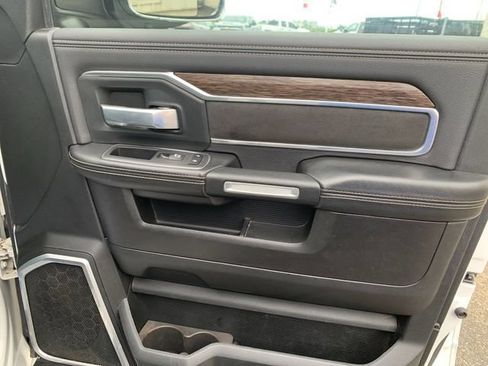 Used 2019 RAM 3500 Laramie AWD/4WD image 19