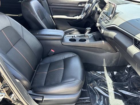 Used 2019 Nissan Altima 2.5 SR w/ SR Premium Package AWD/4WD image 9