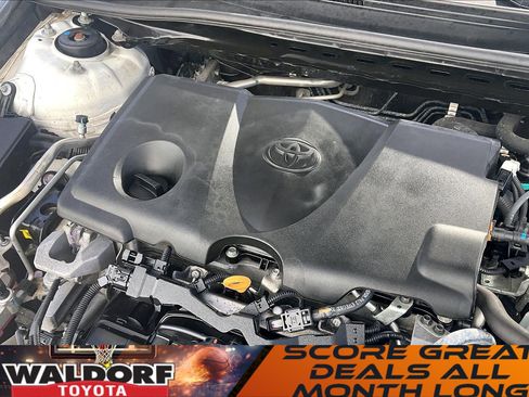 Used 2022 Toyota Camry XSE w/ Navigation Package image 36