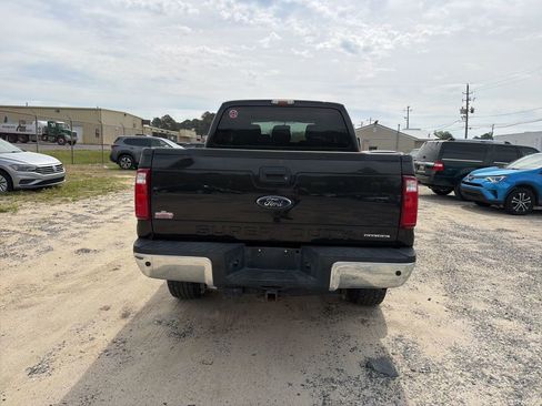 Used 2015 Ford F250 XLT w/ XLT Premium Package image 4