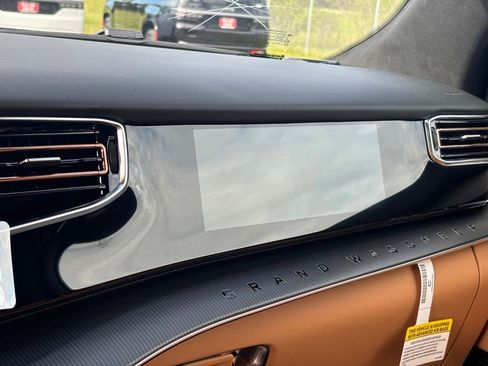 New 2026 Jeep Grand Wagoneer L Summit AWD/4WD image 23