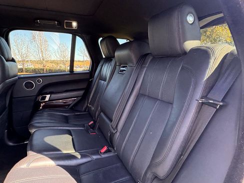 Used 2017 Land Rover Range Rover HSE AWD/4WD image 17