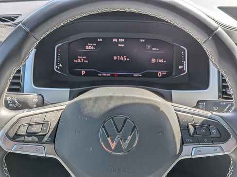 Used 2023 Volkswagen Atlas Cross Sport SE w/ Panoramic Sunroof Package FWD image 20
