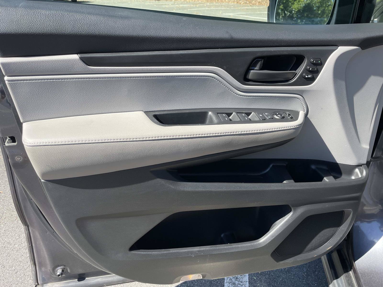 Used 2019 Honda Odyssey EX-L image 16