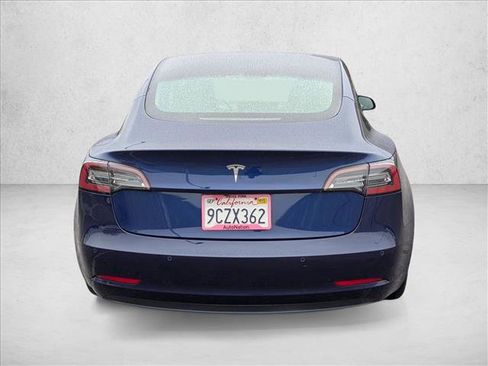 Used 2022 Tesla Model 3 image 7