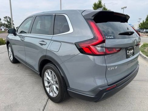 Used 2024 Honda CR-V EX image 5