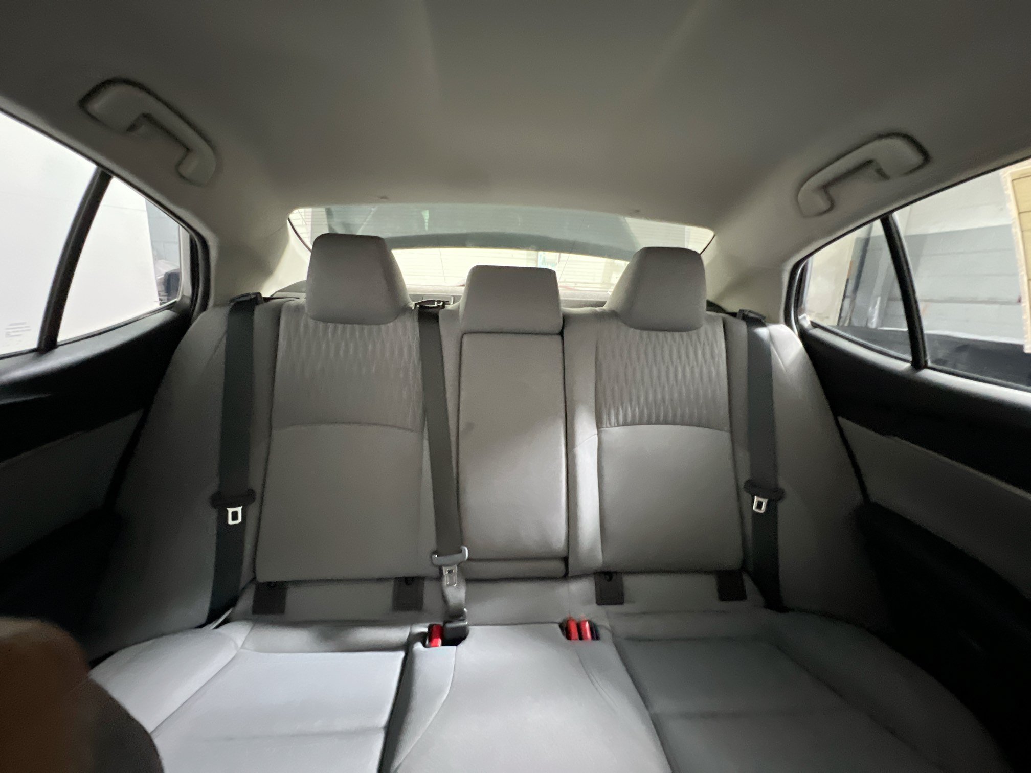 Used 2025 Toyota Camry LE FWD image 33