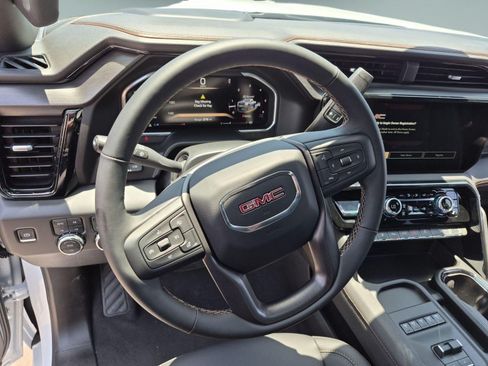 New 2026 GMC Sierra 2500 AT4 w/ AT4 Premium Plus Package AWD/4WD image 11