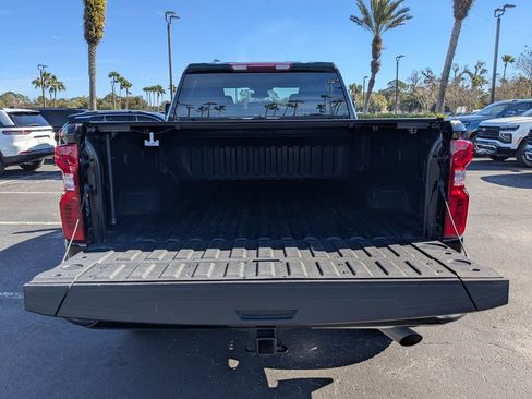 Used 2024 Chevrolet Silverado 2500 Custom w/ Custom Value Package image 14