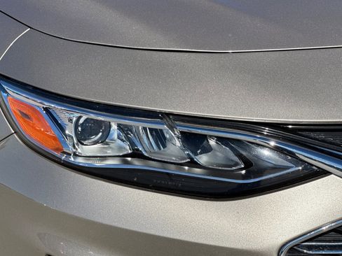 Used 2024 Chevrolet Malibu LT image 9