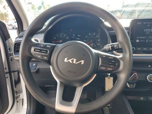 Used 2023 Kia Rio S image 28