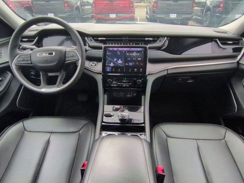 Used 2023 Jeep Grand Cherokee 4xe image 24