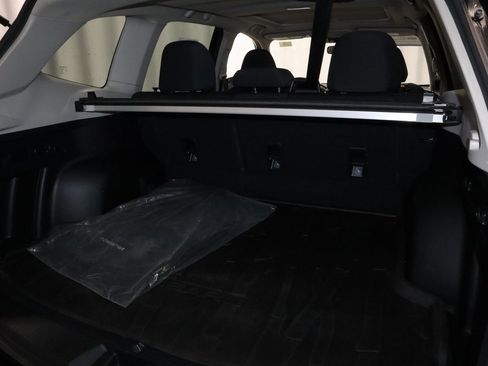 Used 2022 Subaru Forester Premium image 16