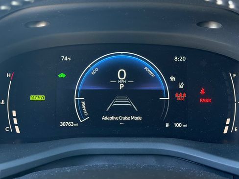 Used 2025 Toyota Camry SE FWD image 25