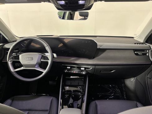 New 2026 Audi Q3 quattro 2.0T AWD/4WD image 13