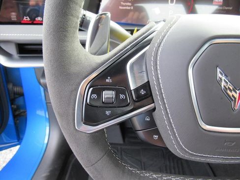 New 2026 Chevrolet Corvette Stingray Premium Conv w/ Z51 Performance Package image 17