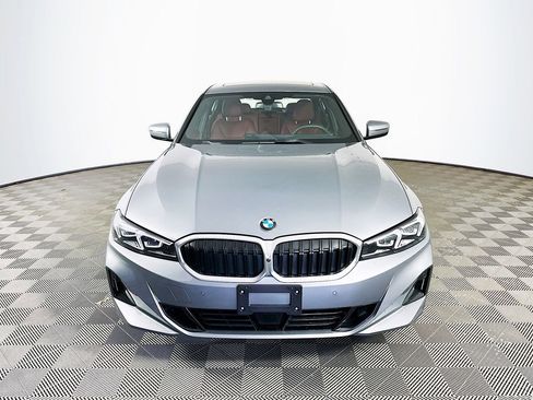 Used 2025 BMW 330i xDrive Sedan AWD/4WD image 3