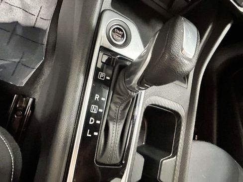 Used 2024 Nissan Sentra SV FWD image 18