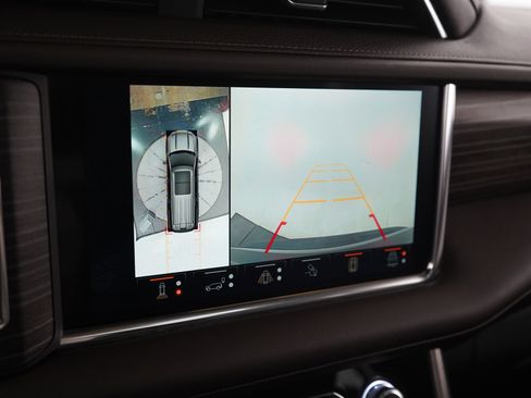 Used 2023 GMC Yukon XL Denali image 26