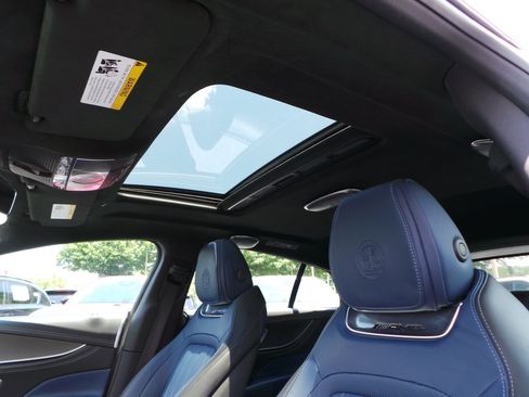 Used 2024 Mercedes-Benz AMG GT 63 image 7