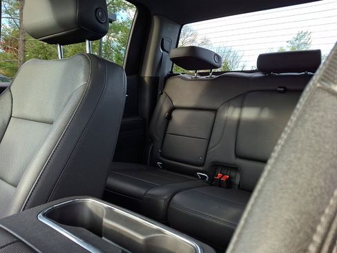 Certified 2023 GMC Sierra 1500 SLT w/ SLT Premium Package image 18