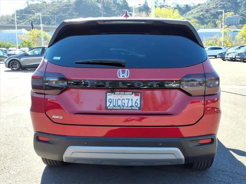 Certified 2025 Honda Pilot EX-L image 5