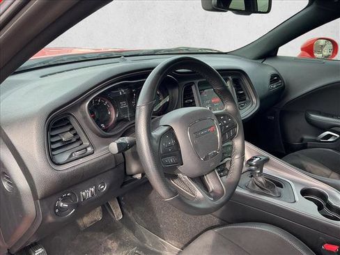 Used 2023 Dodge Challenger R/T w/ Blacktop Package image 10