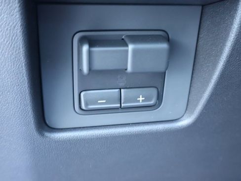 New 2026 GMC Canyon Elevation w/ Convenience Package image 19