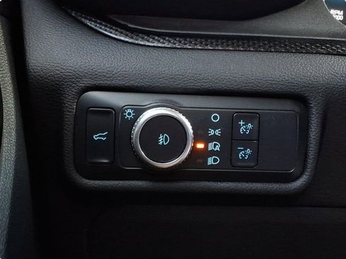 Used 2022 Ford Explorer ST-Line AWD/4WD image 21