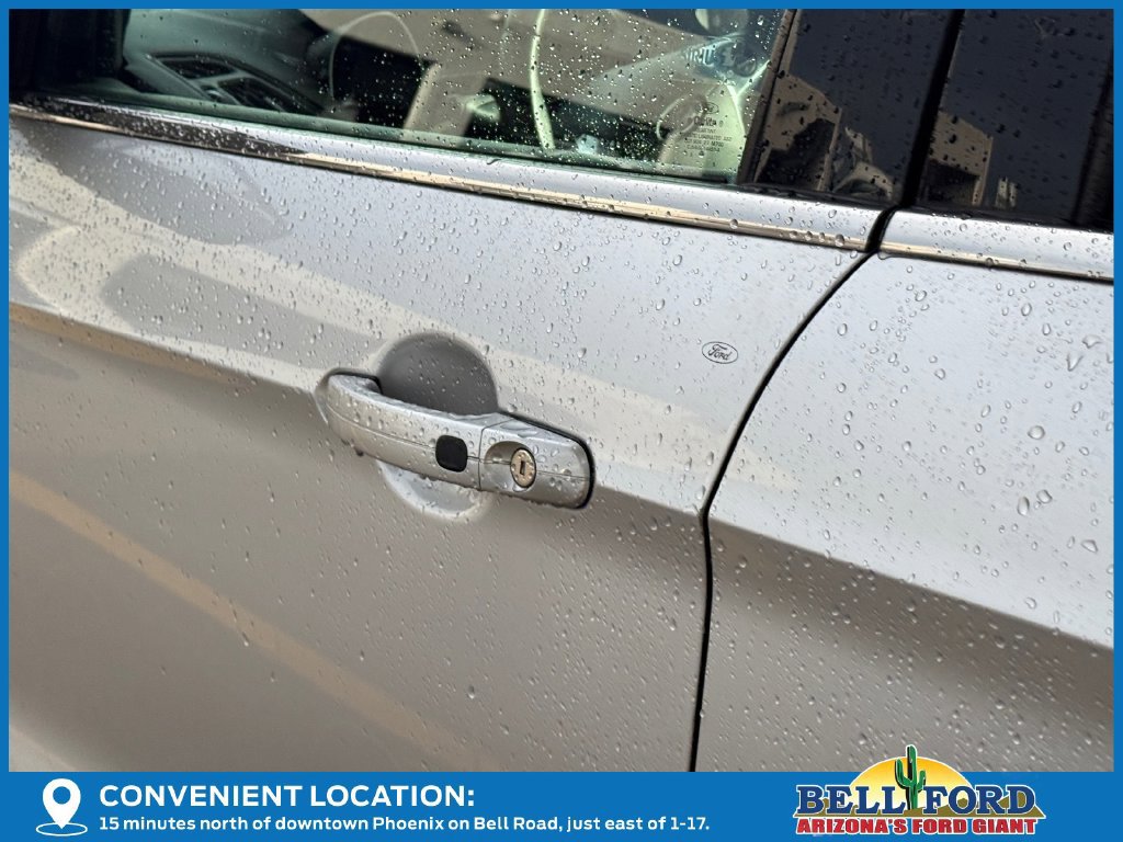 Used 2015 Ford Escape Titanium FWD image 11