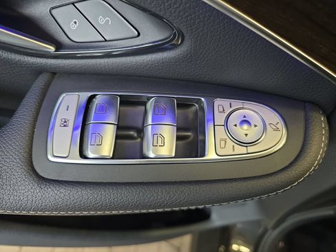 Certified 2022 Mercedes-Benz GLC 300 w/ AMG Line image 32
