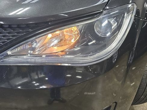 Used 2018 Chrysler Pacifica Touring Plus w/ S Appearance Package FWD image 33
