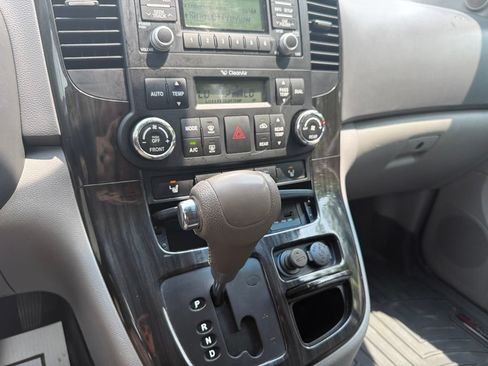 Used 2014 Kia Sedona EX FWD image 31
