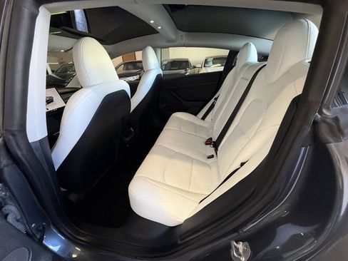 Used 2023 Tesla Model 3 Long Range AWD/4WD image 22