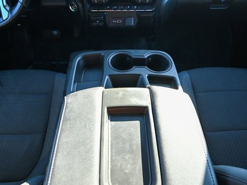 Used 2019 Chevrolet Silverado 1500 RST image 34