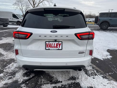 Used 2023 Ford Escape ST-Line w/ Tech Pack #1 image 10