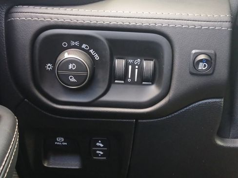Used 2022 RAM 1500 TRX w/ TRX Level 2 Equipment Group AWD/4WD image 12