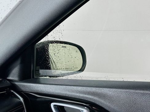 Certified 2022 Jeep Compass High Altitude image 29