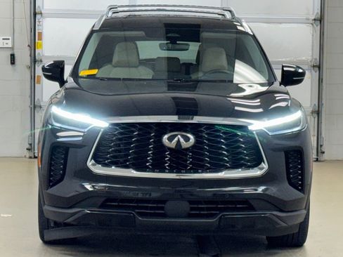 Used 2023 INFINITI QX60 Luxe w/ Performance Audio Package AWD/4WD image 2