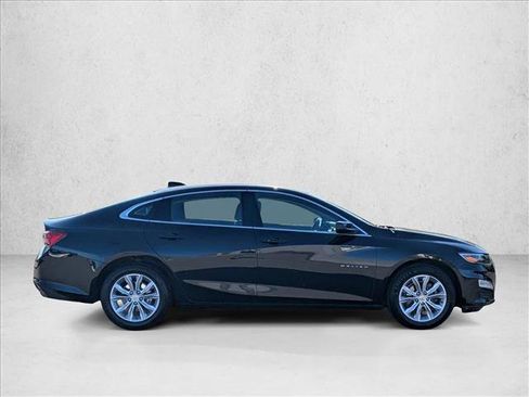 Used 2023 Chevrolet Malibu LT FWD image 4