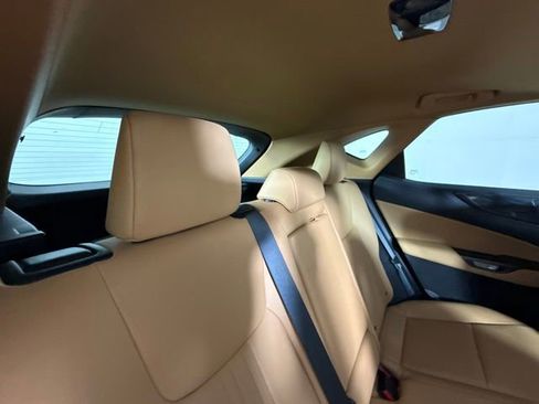 Used 2025 Lexus NX 250 FWD w/ Towing Package (2000 Lbs) image 32