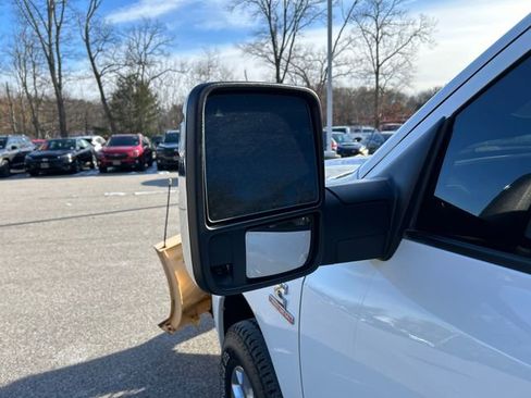 Used 2024 RAM 2500 Laramie AWD/4WD image 15